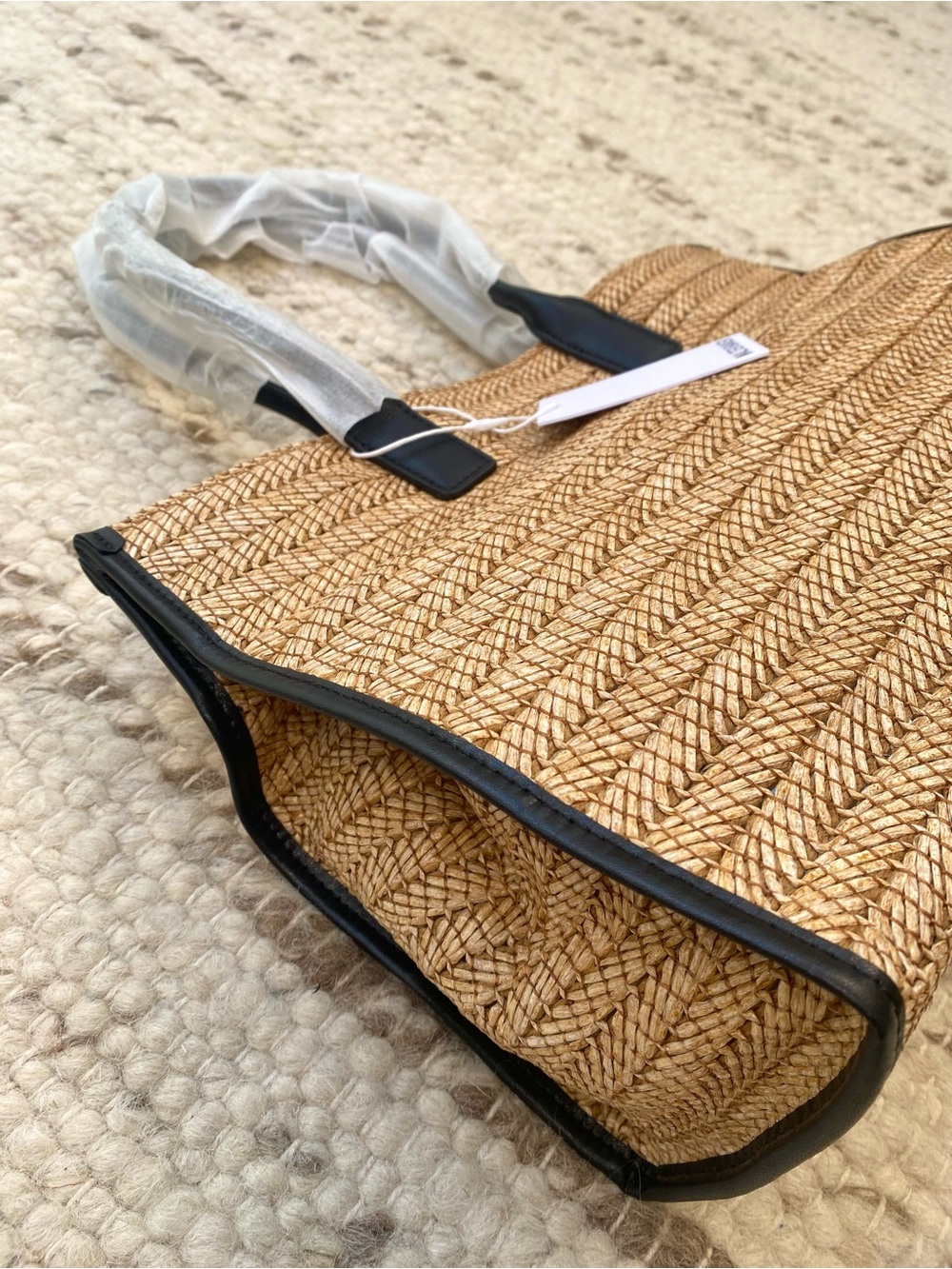 Walter Baker NWT Delaney Woven Raffia Tote Black Vegan Leather - Picture 3 of 9